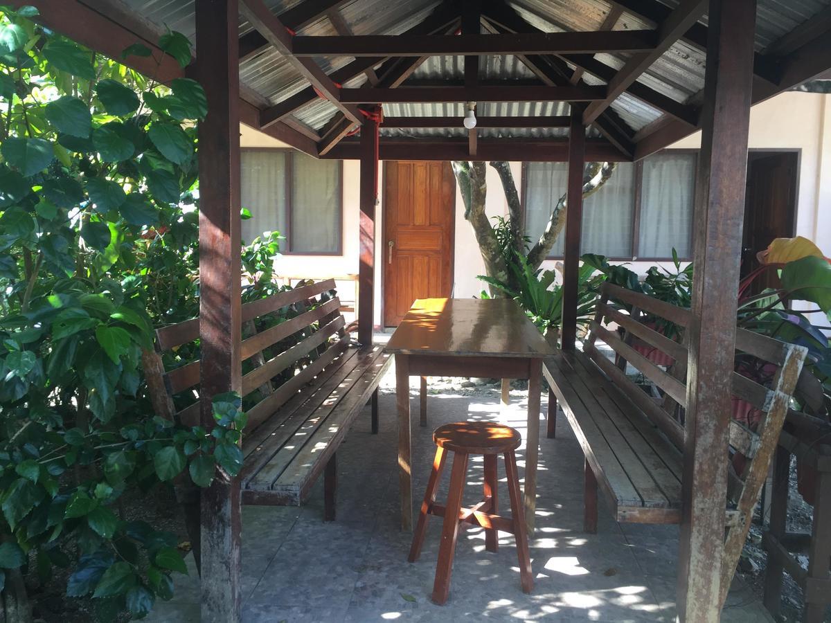 Tay Lelong'S Pension House Taytay  Dış mekan fotoğraf
