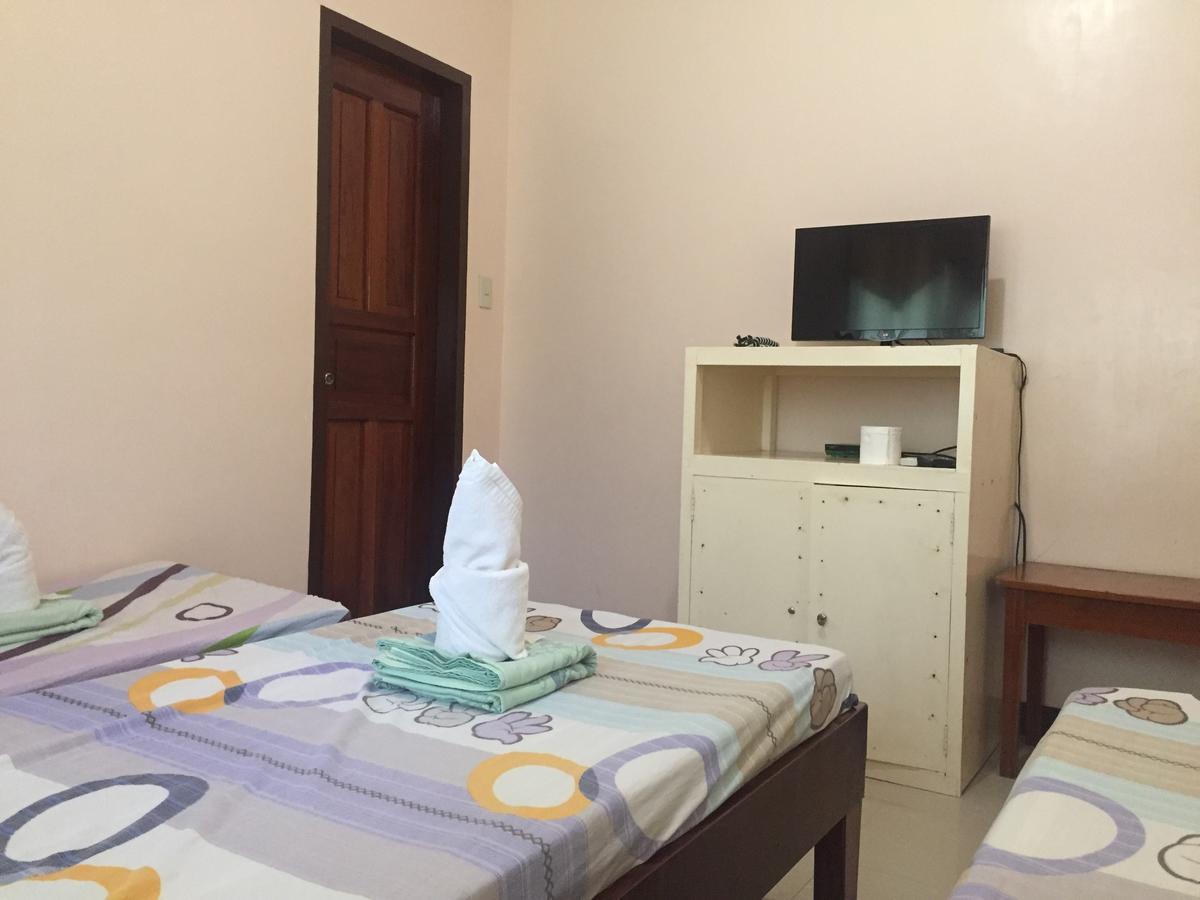 Tay Lelong'S Pension House Taytay  Dış mekan fotoğraf